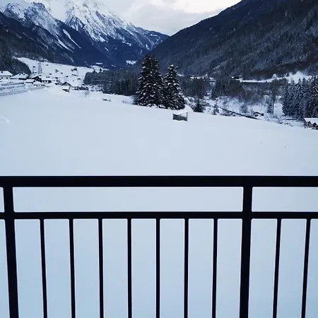 Gaestehaus Kolp Sankt Anton am Arlberg Room photo